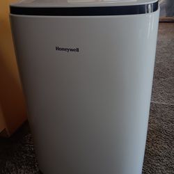 Honewell 12,000 BTU Contempo Series Portable Air Conditioner,