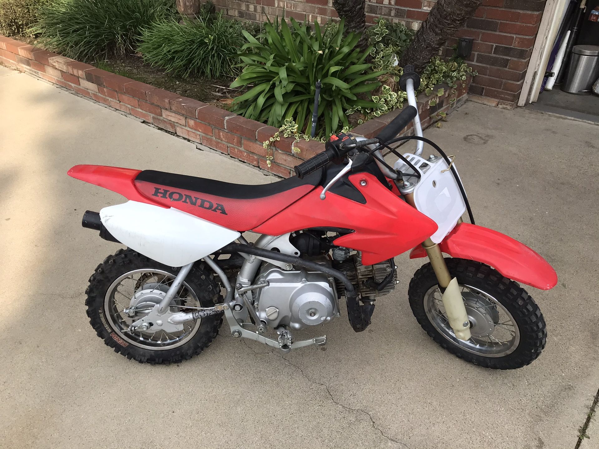 2005 Honda crf50 read ad