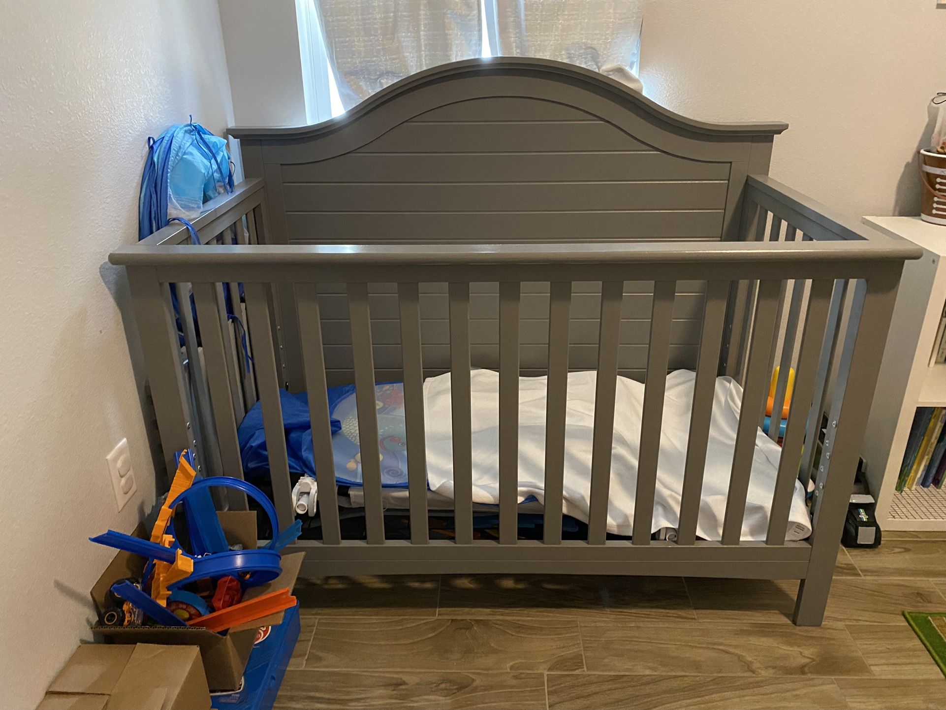 Baby Crib Can Be Turned Into Toddler Bed