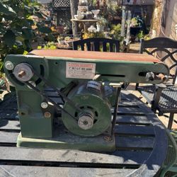 Belt sander 