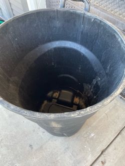 30” trash can