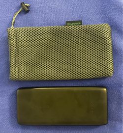 RAVPower Ace 22000mAh Portable Power Bank Charger (Model No. RP-PB052) & Original Mesh Travel/Storage Pouch