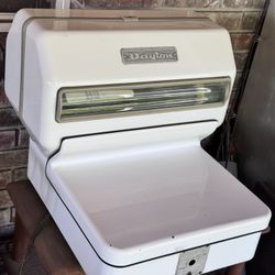 Dayton /Hobart Mfg Butcher/Deli Scale Vintage 1950