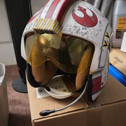 Rebel Pilot's Helmet, Galaxys Edge