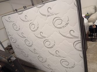 Queen size mattress