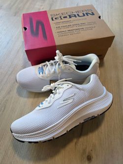 Skechers Go Run Consistent 2.0 Women's Size 9 White