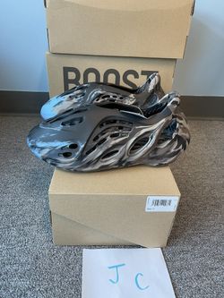 Yeezy Foam Runner MX Size 11