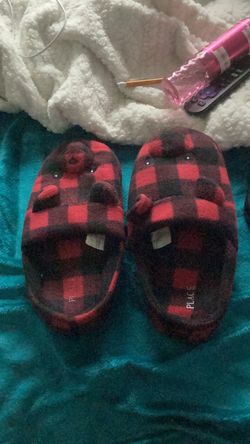 Black-and-Redcheckered bear slippers