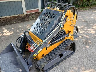 NEW 24HP Mini skid steer compact track loader