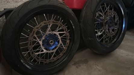 Supermoto rims