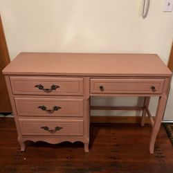 Sturdy Wood Desk w Drawers