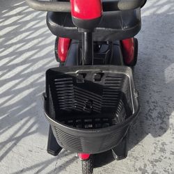 Golden 3 Wheel Scooter