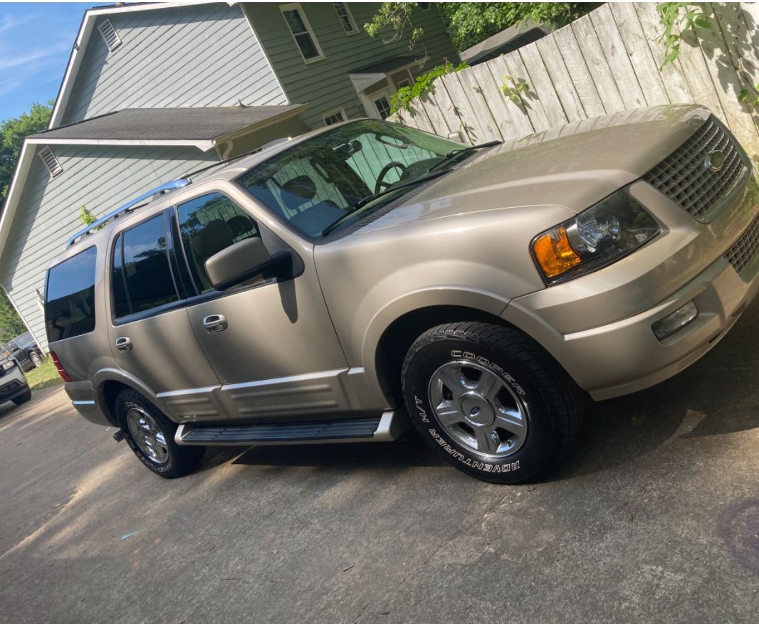 2005 Ford Expedition