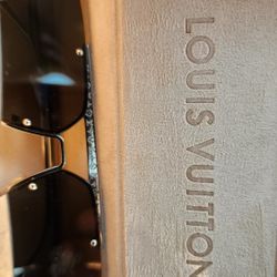 Louis Vuitton Ash Sunglasses Stunningly Mysterious