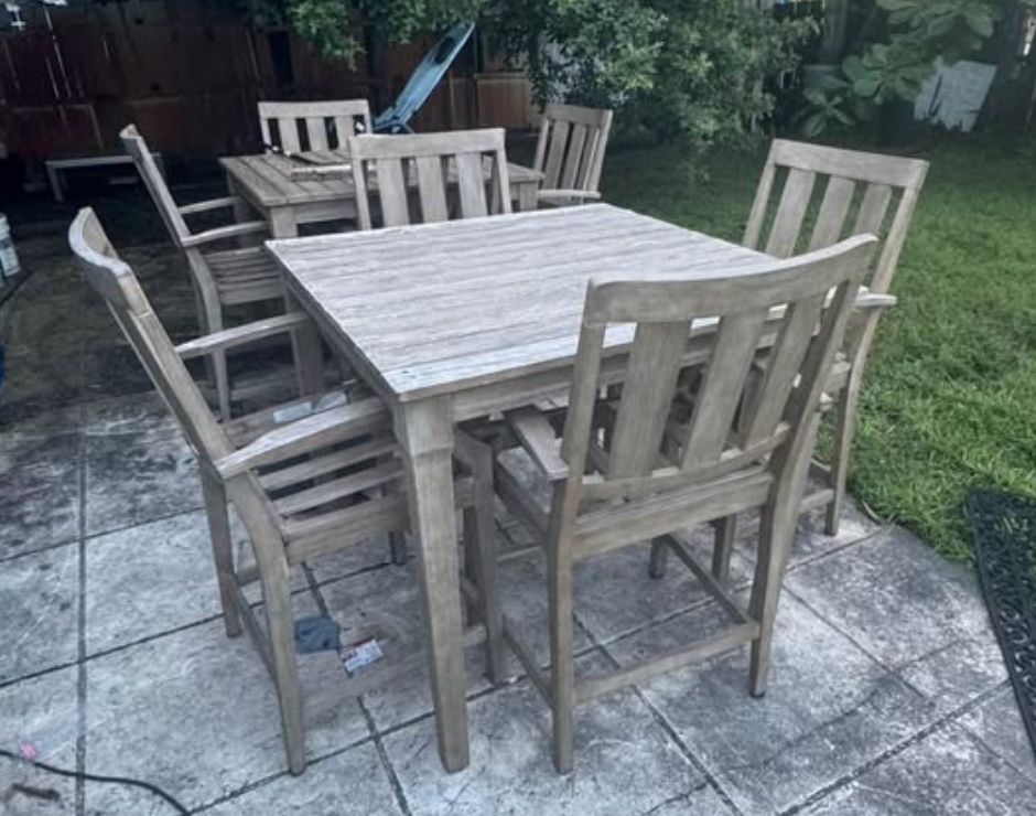 Table Solid Wood 4 Chairs