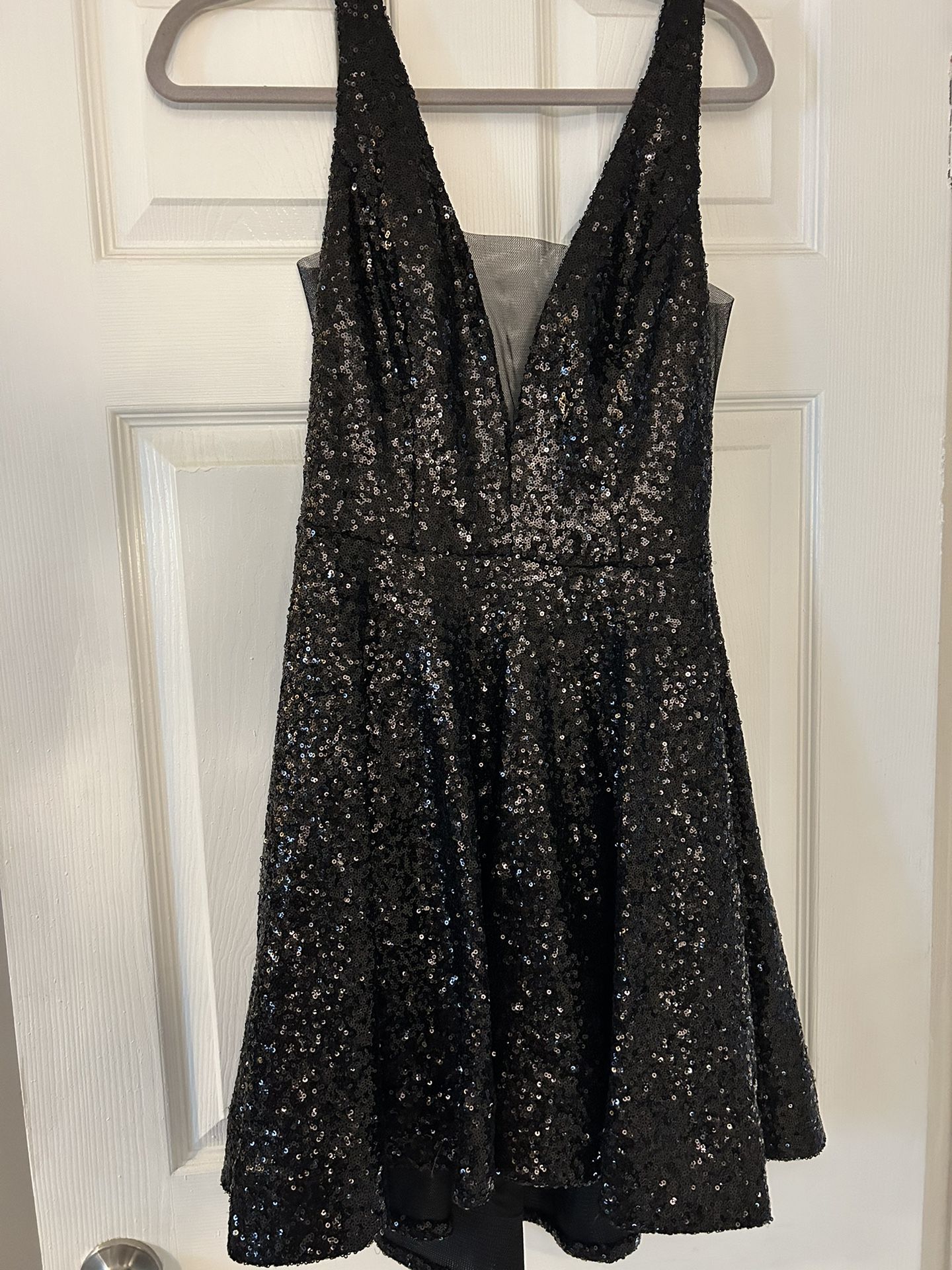Black A-line Sequined Party Dress 