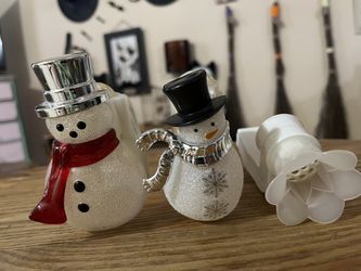 Bath and Body Works Christmas Snowman Wall Flower Plug Ins  - set of 3