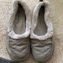 Columbia Ladies Slippers With Traction