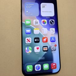 iPhone 16 Pro Max Unlocked