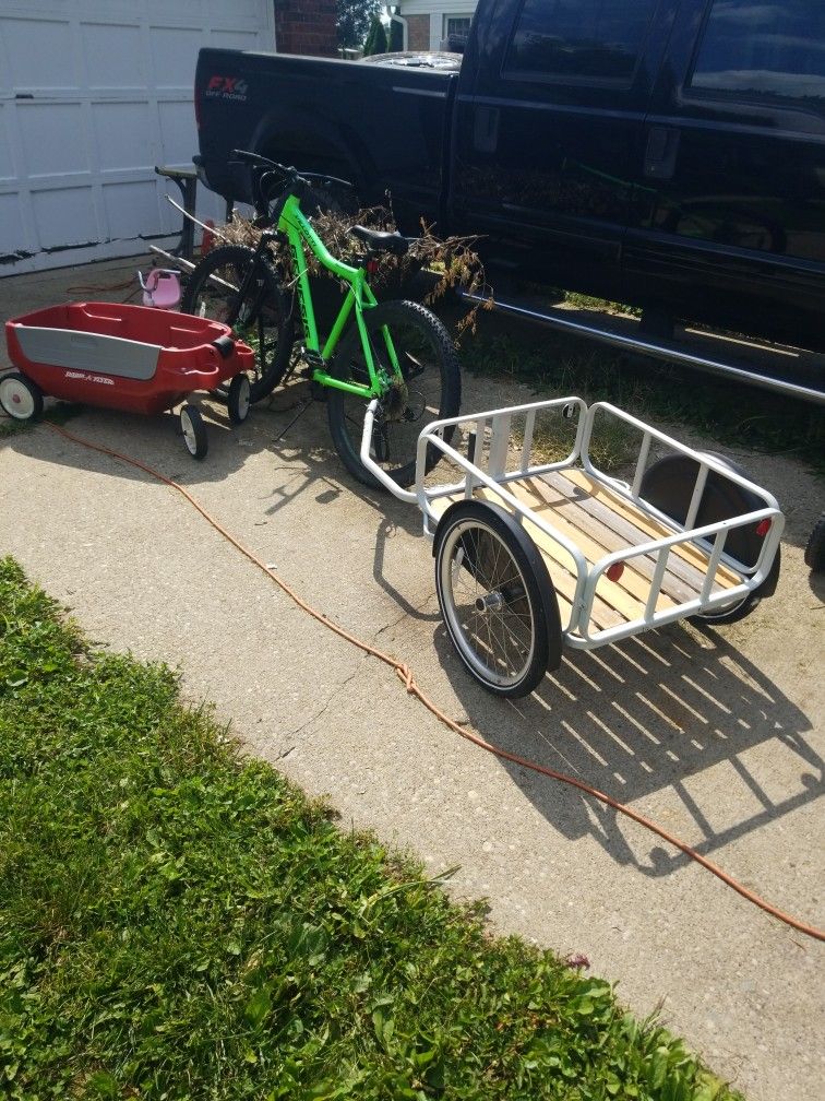 Bike and Bike Trailer 