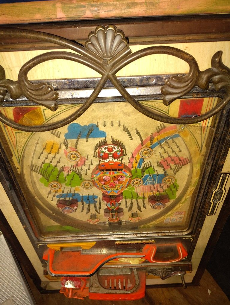 Vintage Plinko Arcade Type Game