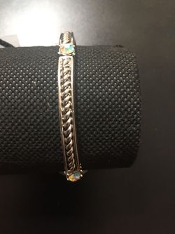 Stretch Metal and Rhinestone Bracelet With