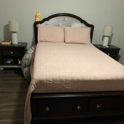 Full Size Bedroom 