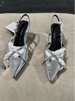 The drop heels