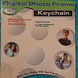 Digital Concepts Digital Photo Frame Keychain ~ Blue 1.1" Screen - 126 Images