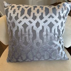 🛋️2 Large Grey Pillows from zgallerie