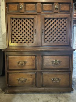 Dresser