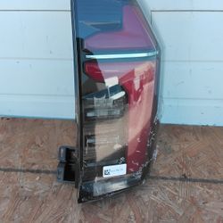2025-2026 Chevy Tahoe Rear Led Taillight 