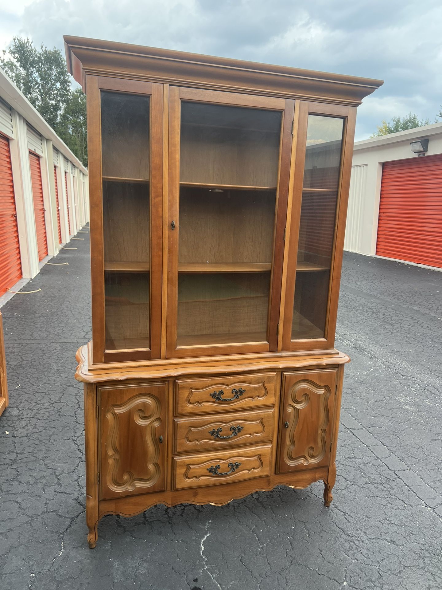 Vintage China Cabinet Hutch