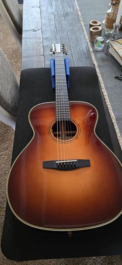 Alvarez Laureate LP70E Herringbone Sunset Acoustic Electric Guitar