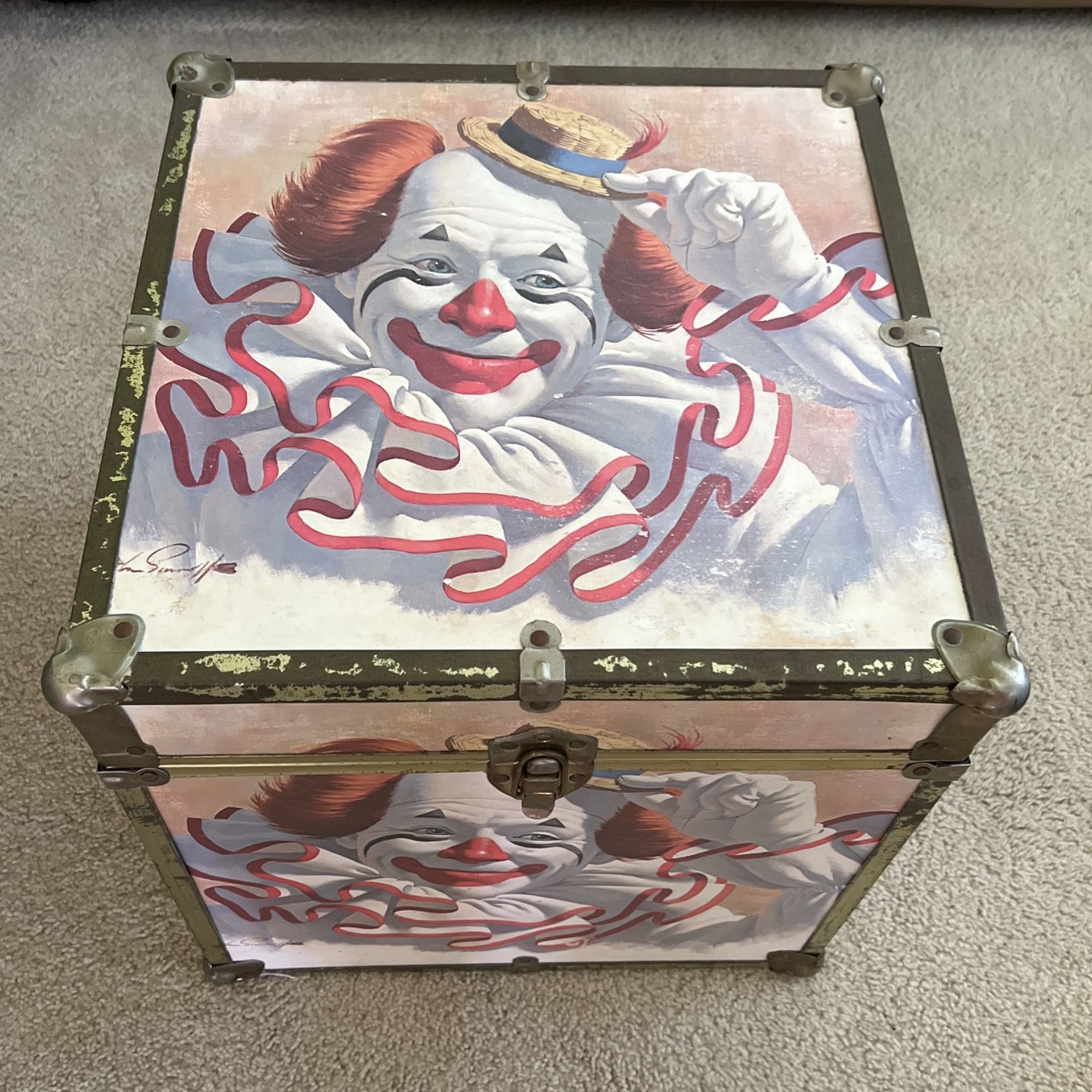Clown Storage Cube