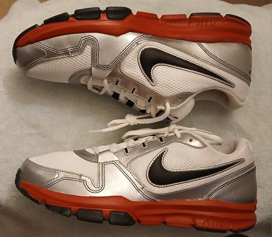 Nike 