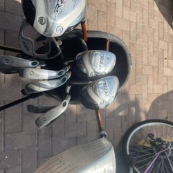 Golf set 11 pc Affinity RZR burn  inRH Graphite shafts in regular 