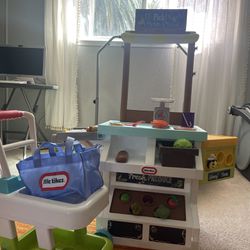 Little Tikes  Farm Stand & Fisher Price Cart 