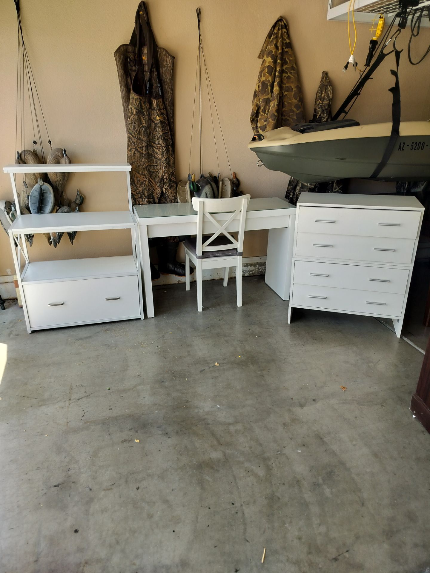 Cabinets.. Stackable..White..32 by 24..2 Left..$25 Each
