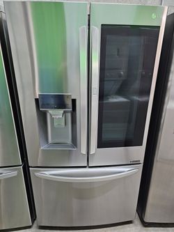 Refrigerador De 36 Con Puerta De Cristal