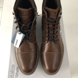 Mens Sonoma Cognac Color Boots. Brand New.