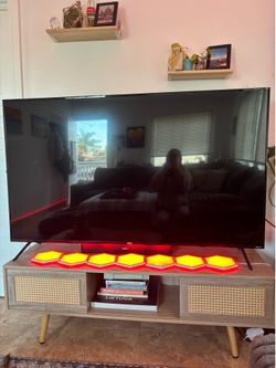 65 inch ONN tv with Bose sound bar