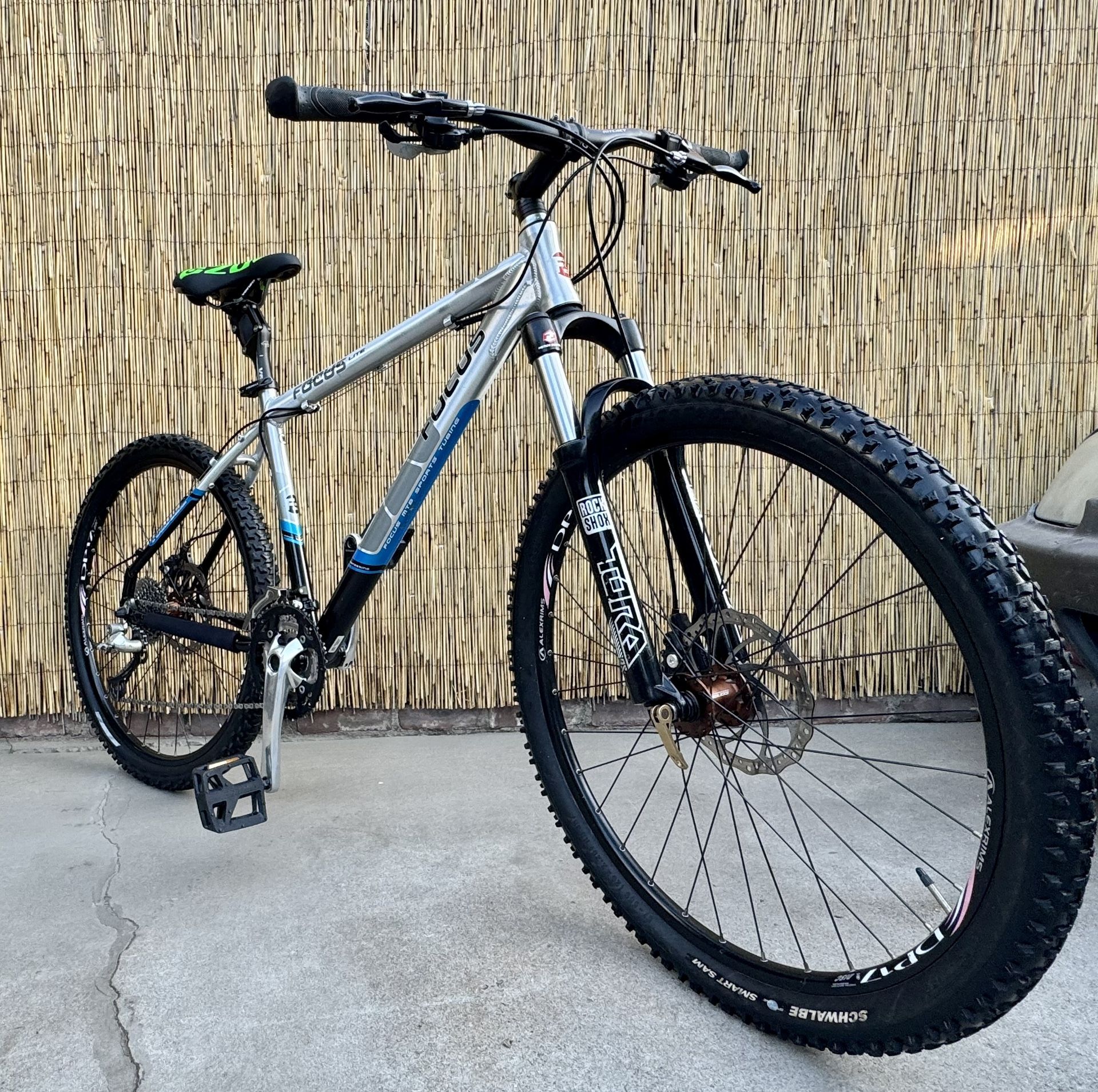 💥🔥Med Focus Northern Lite Disc Hardtail Mtn Bike🔥💥
