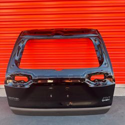2019-2020 - 2021-2022 -2023 -2024 TOYOTA RAV4 LIFT GATE TAIL GATE OEM