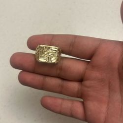 10k Gold Nugget Ring