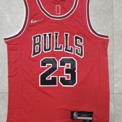 Small, XXL Michael Jordan Chicago Bulls Jersey And Matching Shorts 