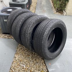 Bridgestone Dueler A/T Tires – 275/60R20 – Set of 4