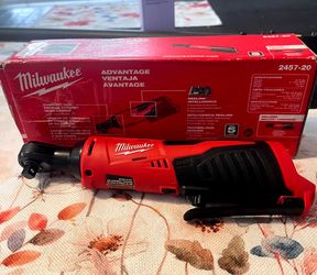 Milwaukee M12 12 V Lithium ion Cordless 3/8" Ratchet TOOL ONLY