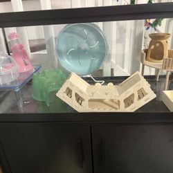 Hamster Tank With Stand & Accessories