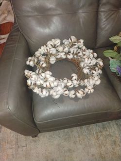 Fake cotton door wreath